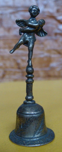 Scultura miniatura campanella