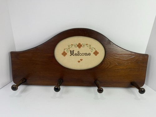 Picchetti parete legno - in,