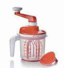 Tupperware Whip N Mix / EZ