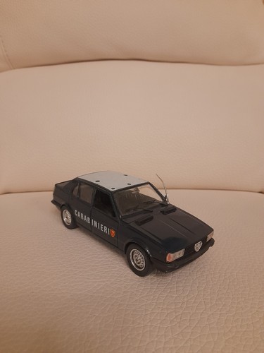 Polistil alfa romeo - 1/25,