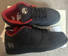 Supreme x Nike SB Dunk Low 94