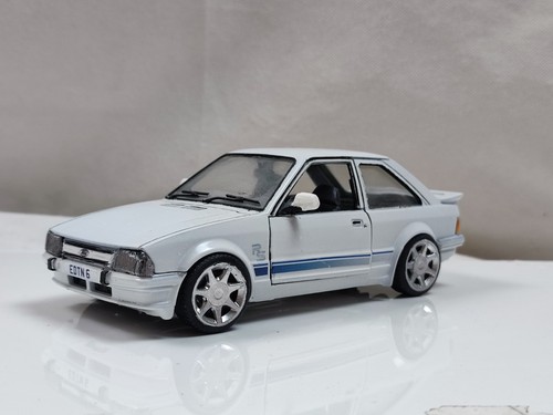 Burago ford escort mk3 - ford, rs