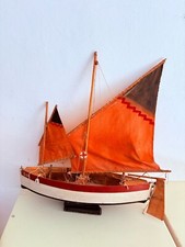 Grande modellino barca a vela Elsa in legno