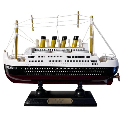 Detailed wooden model - wooden, of