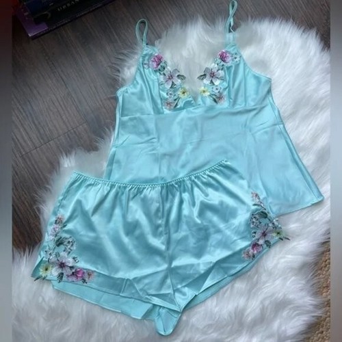 Victoria secret set - victoria's,