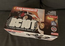 Team Associated RC10T Classic RC 1/10 Truggy NUOVO kit