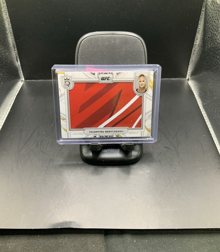 2024 topps royalty ufc - 2024, relic