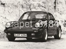 PORSCHE 911 CARRERA COUPE' Foto dalla Fabbrica