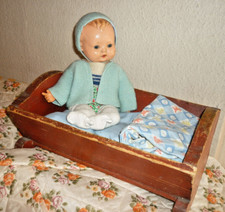 Bambola neonato molto antica