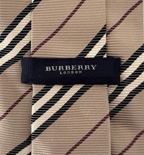 Cravatta Burberry classica