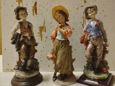 statuina Giuseppe Armani