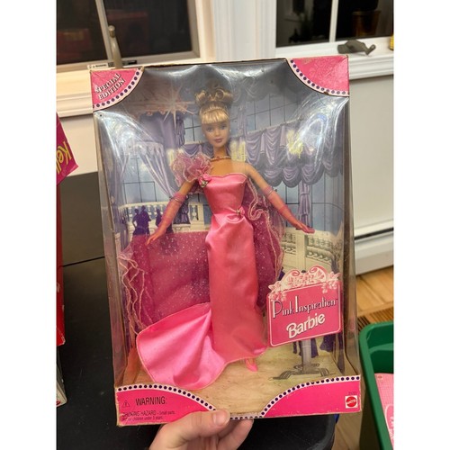 Nuova bambola barbie - nuova,