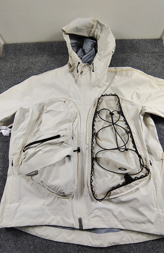 Oakley latitude veil slingpack - latitude,
