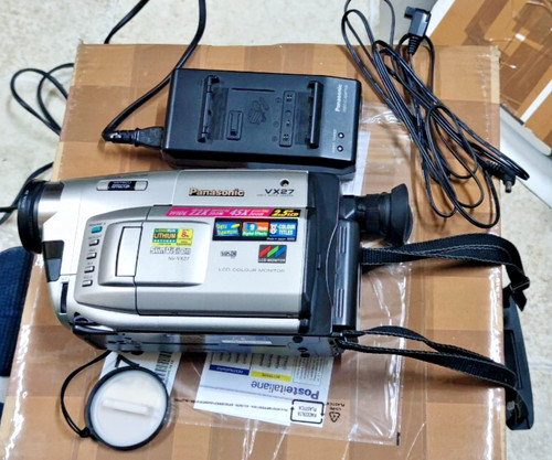 Videocamera vhs panasonic - videocamera, vhs-c
