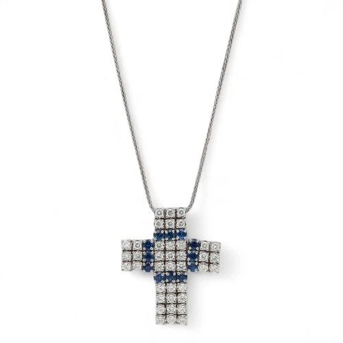 Collana con ciondolo croce