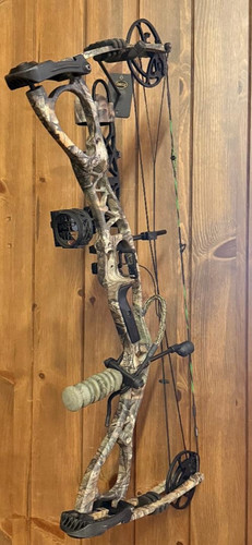 Very nice hoyt charger - hoyt, rh