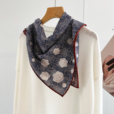 70% Cashmere 30% Silk Shape