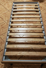 Giroletto con rete di toghe in legno e materasso