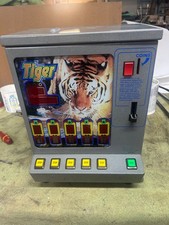 SLOT MACHINE POKER  NON