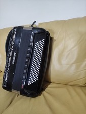 Vendo fisarmonica 120 bassi - vendo,