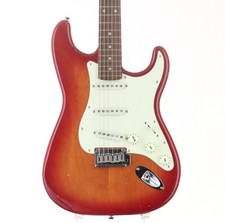 Squier by Fender Standard