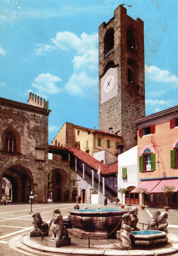 Bergamo piazza vecchia - piazza, e