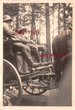 soldati tedeschi con elmetto