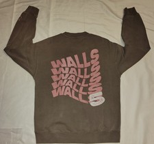 Louis Tomlinson Walls 5th