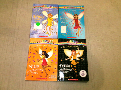 Rainbow magic series daisy - series, by