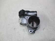 0302CM0390N CORPO A FARFALLA MOTORE MAHINDRA XUV500 2.2 D ANNO 2013