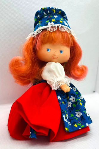 Boneca moranguinho gelatina - boneca,