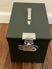 Portaoggetti stile scatola