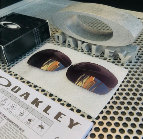 Oakley pit bull - bull, |