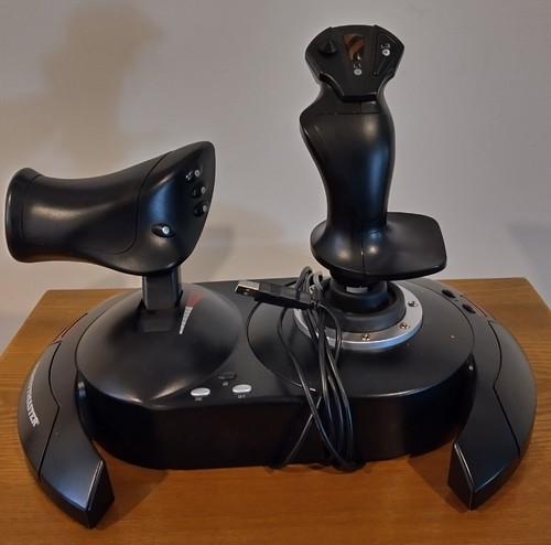 Thrustmaster flight hotas - t-flight, x
