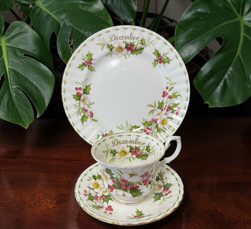 Piatto piattino tazza tè