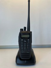 MOTOROLA XPR6550, UHF, 4W, 1000 CH, DIGITALE, batteria nuova, antenna nuova, caricatore