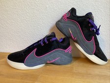 Scarpe da basket Nike Lebron