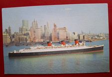 Vintage B&W Postcard -