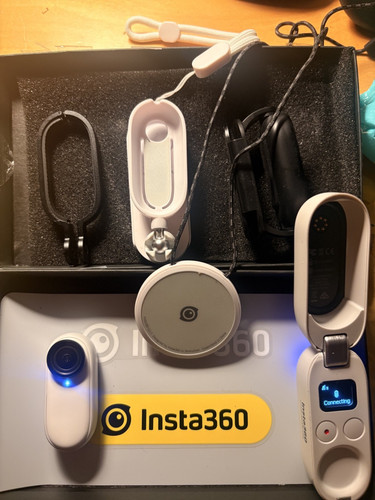 Insta360 con accessori - insta360, go