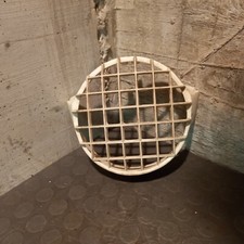 GRIGLIA PARASASSI PERFARO FANALE ANTERIORE PER VESPA PX 125-150-200 