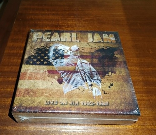 Pearl jam live on air - live,