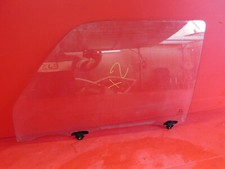 VETRO ANTERIORE SINISTRO PIAGGIO PORTER 1.4 DIESEL 2001 MARY 667