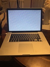 APPLE MacBook Pro 15"  A1286 - rotto per  RICAMBIO-alimentatore -ram-hd-dvd 