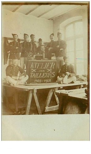 Militaires - .n, °