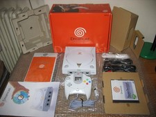 BOXED SEGA DREAMCAST CONSOLE
