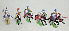 W. Britains Deetail knights