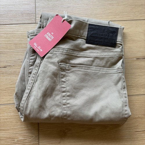Pantalone dritto sportivo