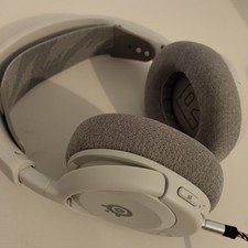 SteelSeries Arctis Nova 1P per