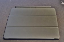 Apple Smart Keyboard for iPad pro 9.7 – Original and Fully Functional