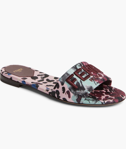 Sandali con slide firmati